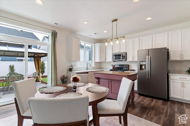 Photo 7 for MLS #2117721 at 2067 W 3290 South