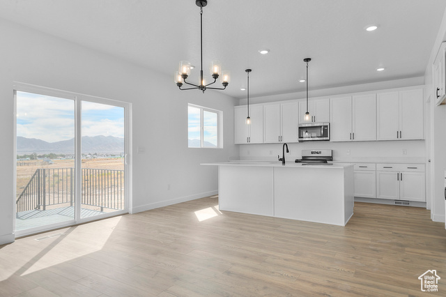 Photo 10 for MLS #2117726 at 740 W Cherry St #205