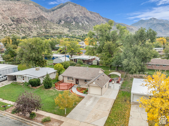 Photo 32 for MLS #2117728 at 621 E 925 North