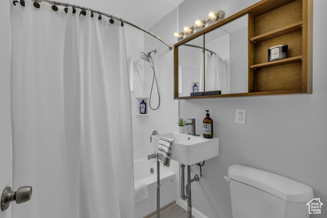Photo 12 for MLS #2117728 at 621 E 925 North