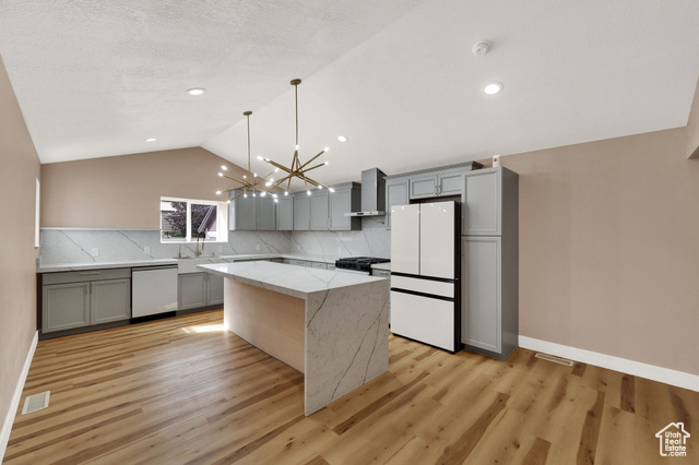 Photo 7 for MLS #2117735 at 1224 W 4800 South
