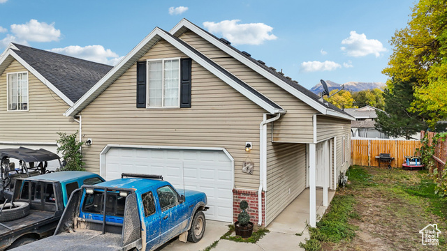 Photo 2 for MLS #2117743 at 638 N 300 West