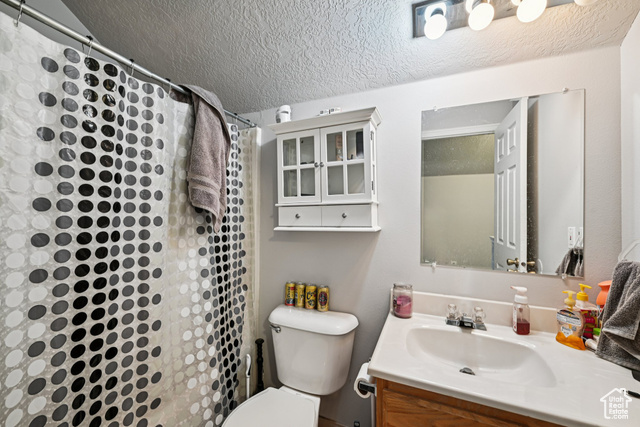 Photo 12 for MLS #2117743 at 638 N 300 West