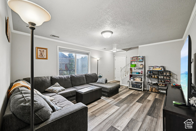 Photo 8 for MLS #2117743 at 638 N 300 West
