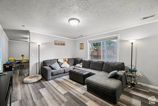 Photo 6 for MLS #2117743 at 638 N 300 West