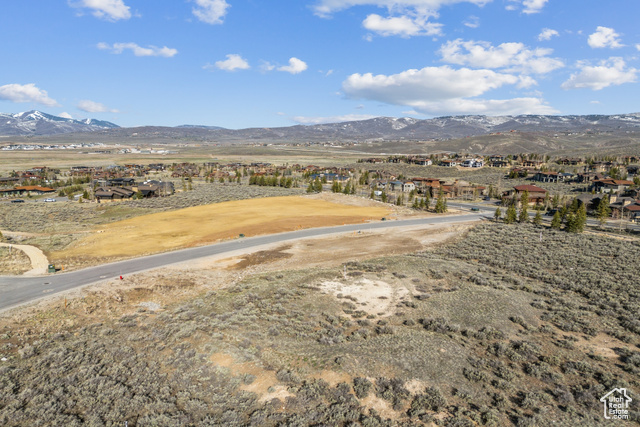 Photo 14 for MLS #2117750 at 2849 Hills Ridge Rd