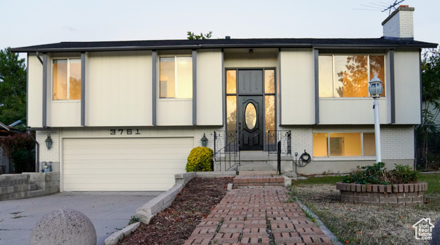 Photo 35 for MLS #2117752 at 3761 S Oxford Way
