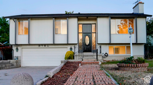 View photos for 3761 S Oxford Way MLS #2117752 - 3761 S Oxford Way