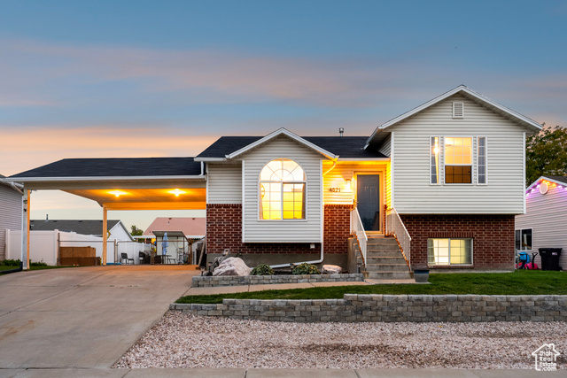 Photo 31 for MLS #2117753 at 4021 W 5000 South