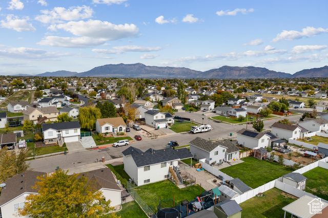 Photo 4 for MLS #2117753 at 4021 W 5000 South