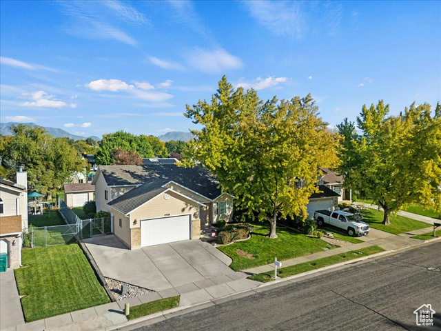 Photo 2 for MLS #2117768 at 4918 S 2925 West