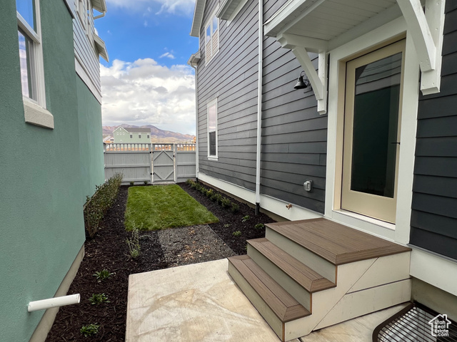 Photo 18 for MLS #2117769 at 6984 W Lake Ave