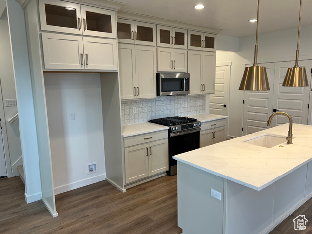 Photo 4 for MLS #2117769 at 6984 W Lake Ave