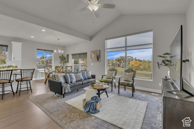Photo 5 for MLS #2117775 at 1284 W Brinkerhoff Dr