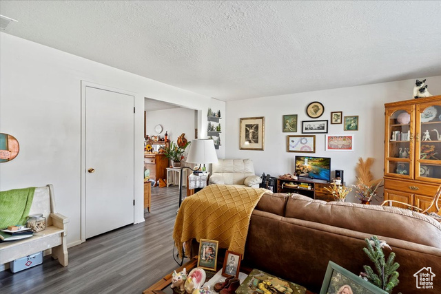 Photo 11 for MLS #2117776 at 715 W 3900 South
