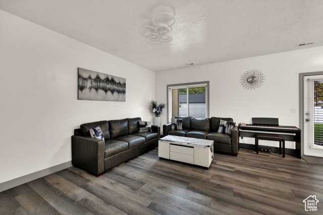 Photo 5 for MLS #2117792 at 7187 S 420 East