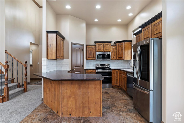 Photo 9 for MLS #2117793 at 796 S Rock Creek Cor
