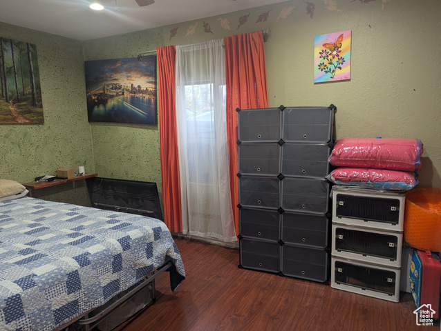 Photo 11 for MLS #2117795 at 453 S Post St