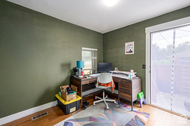Photo 32 for MLS #2117799 at 1326 S Green St