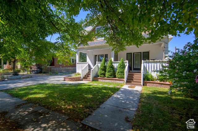 View photos for 1326 S Green St MLS #2117799 - 1326 S Green St