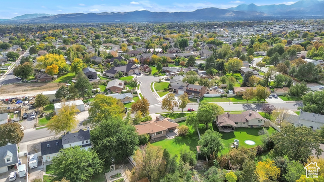 Photo 5 for MLS #2117803 at 2460 W Rustic Roads Dr