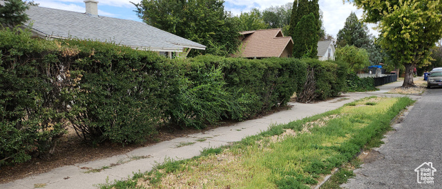 Photo 2 for MLS #2117806 at 1123 S 9th Ave