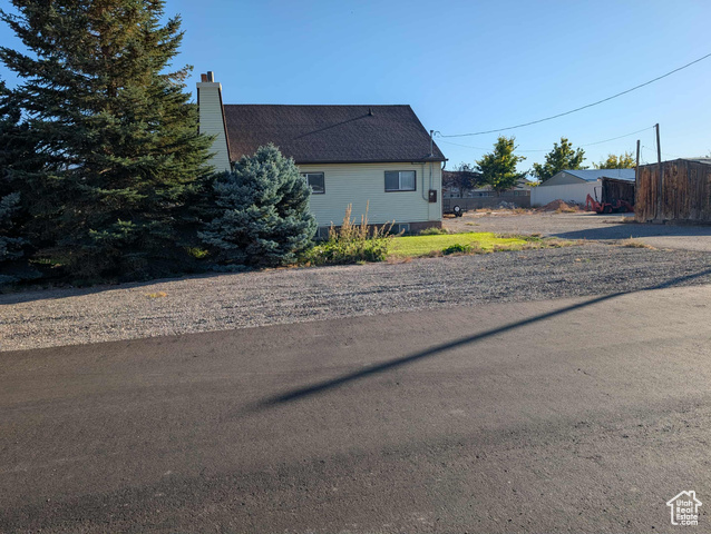 Photo 4 for MLS #2117809 at 95 N Main St
