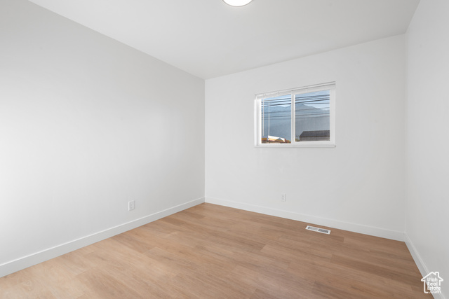 Photo 6 for MLS #2117810 at 1531 S 450 East