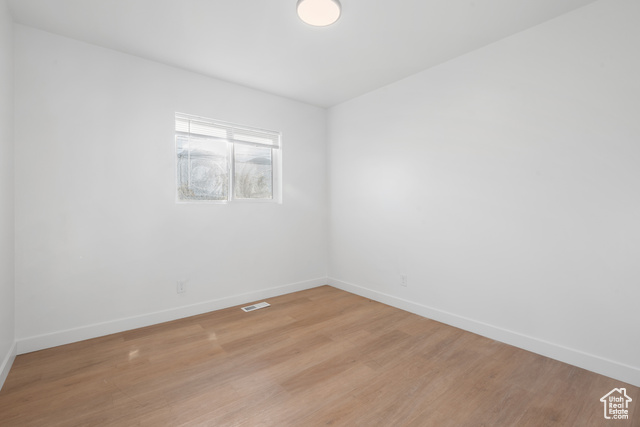 Photo 9 for MLS #2117810 at 1531 S 450 East