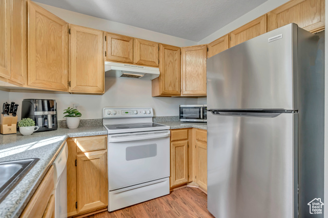 Photo 8 for MLS #2117811 at 2216 W 480 North