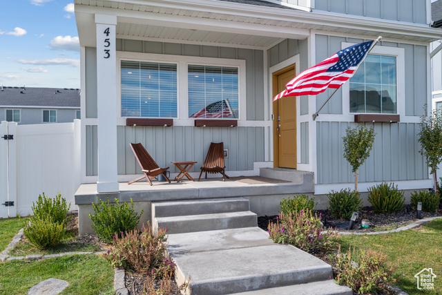 Photo 5 for MLS #2117813 at 453 N Northshore Dr