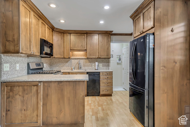 Photo 7 for MLS #2117828 at 3524 S Highlander St