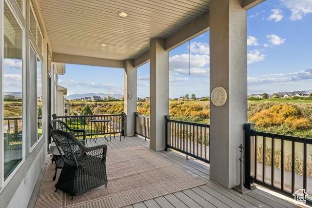 Photo 15 for MLS #2117830 at 2669 N Turnberry Ct