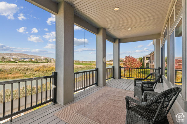 Photo 14 for MLS #2117830 at 2669 N Turnberry Ct