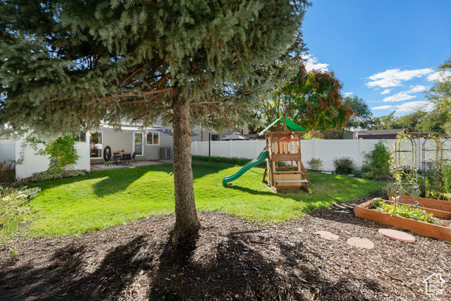 Photo 28 for MLS #2117832 at 381 E Park Creeke Ln