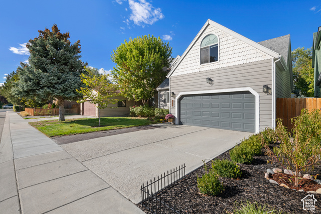 Photo 30 for MLS #2117832 at 381 E Park Creeke Ln