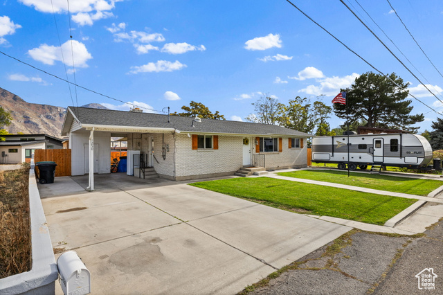 Photo 20 for MLS #2117833 at 1250 Jordan Ave