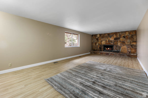 Photo 13 for MLS #2117837 at 349 Belaire Cir