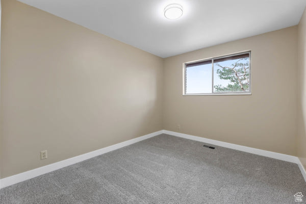 Photo 18 for MLS #2117837 at 349 Belaire Cir