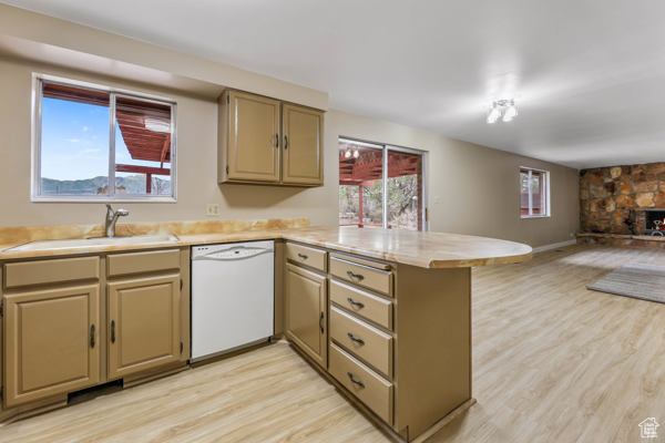 Photo 7 for MLS #2117837 at 349 Belaire Cir