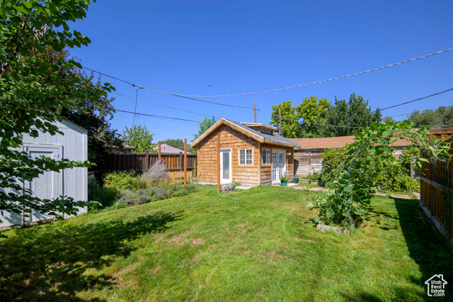 Photo 21 for MLS #2117844 at 1336 S Green St