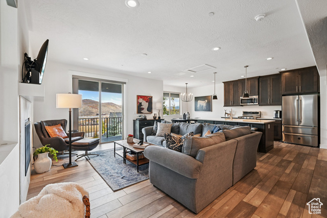 Photo 4 for MLS #2117845 at 3350 Quarry Springs Dr