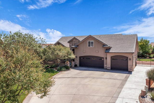 Photo 3 for MLS #2117850 at 4077 W 2480 South