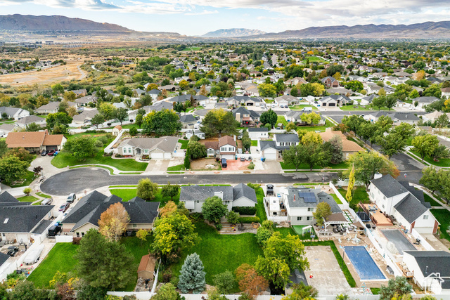 Photo 40 for MLS #2117851 at 1074 W Windchime Cir