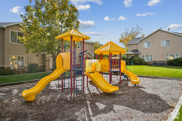 Photo 7 for MLS #2117870 at 7071 S Kristilyn Ln