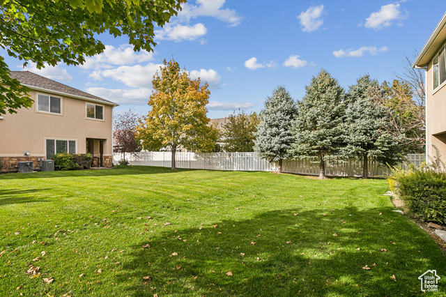 Photo 4 for MLS #2117870 at 7071 S Kristilyn Ln
