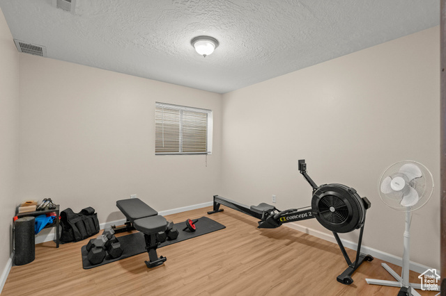 Photo 16 for MLS #2117875 at 1314 E Crandall Ave