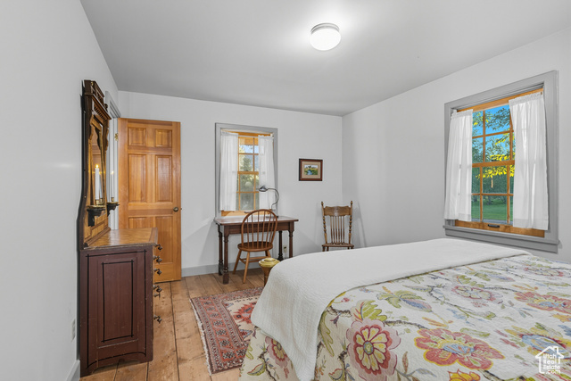 Photo 18 for MLS #2117880 at 127 W Main St