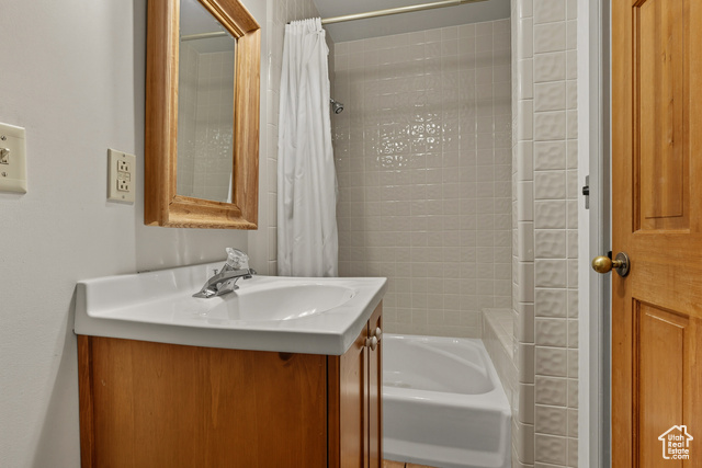 Photo 16 for MLS #2117880 at 127 W Main St