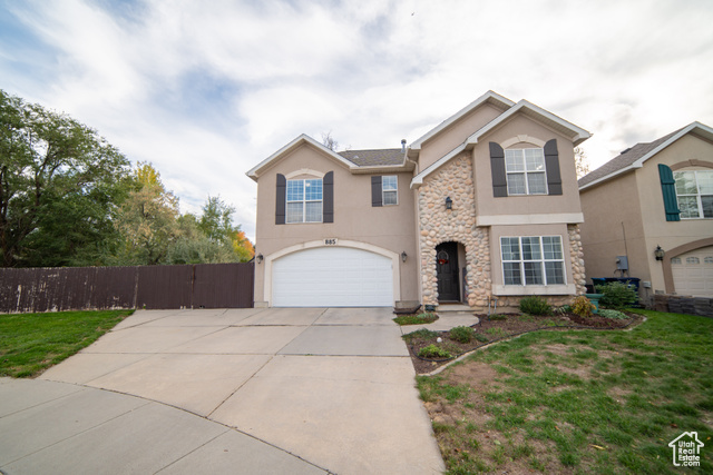 Photo 3 for MLS #2117882 at 885 W Chartres Ave